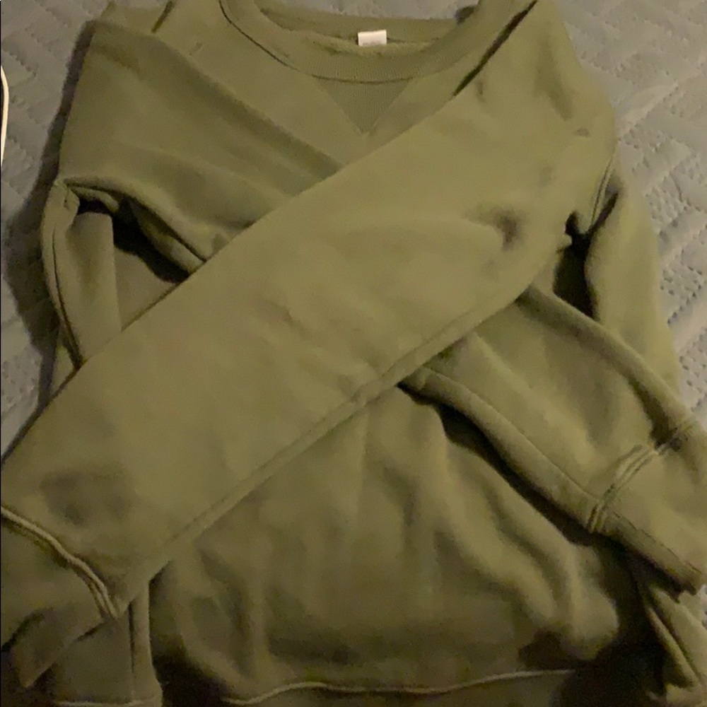 Olive green crew neck, never worn.